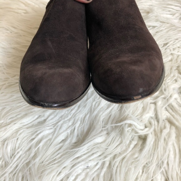Stuart Weitzman Suede Low Ankle Heeled Booties - Picture 4 of 8
